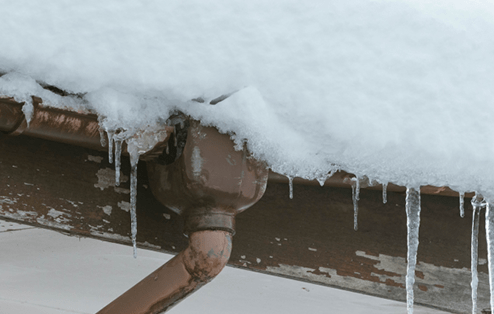 雪による家の差災害
